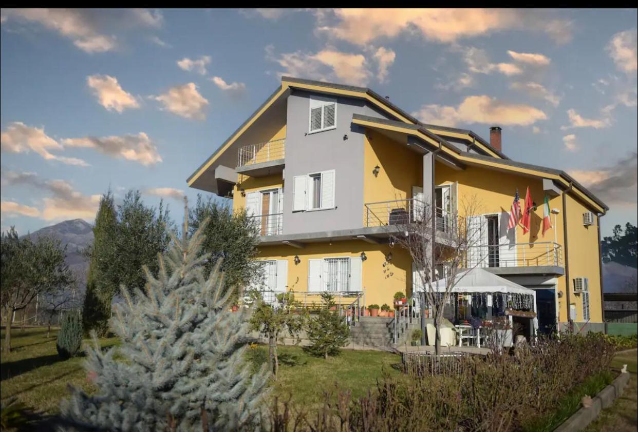 Hotel Villa Linda Shkodër 外观 照片