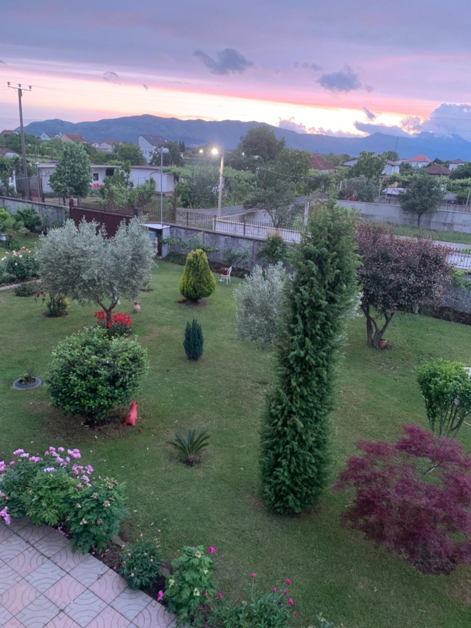 Hotel Villa Linda Shkodër 外观 照片