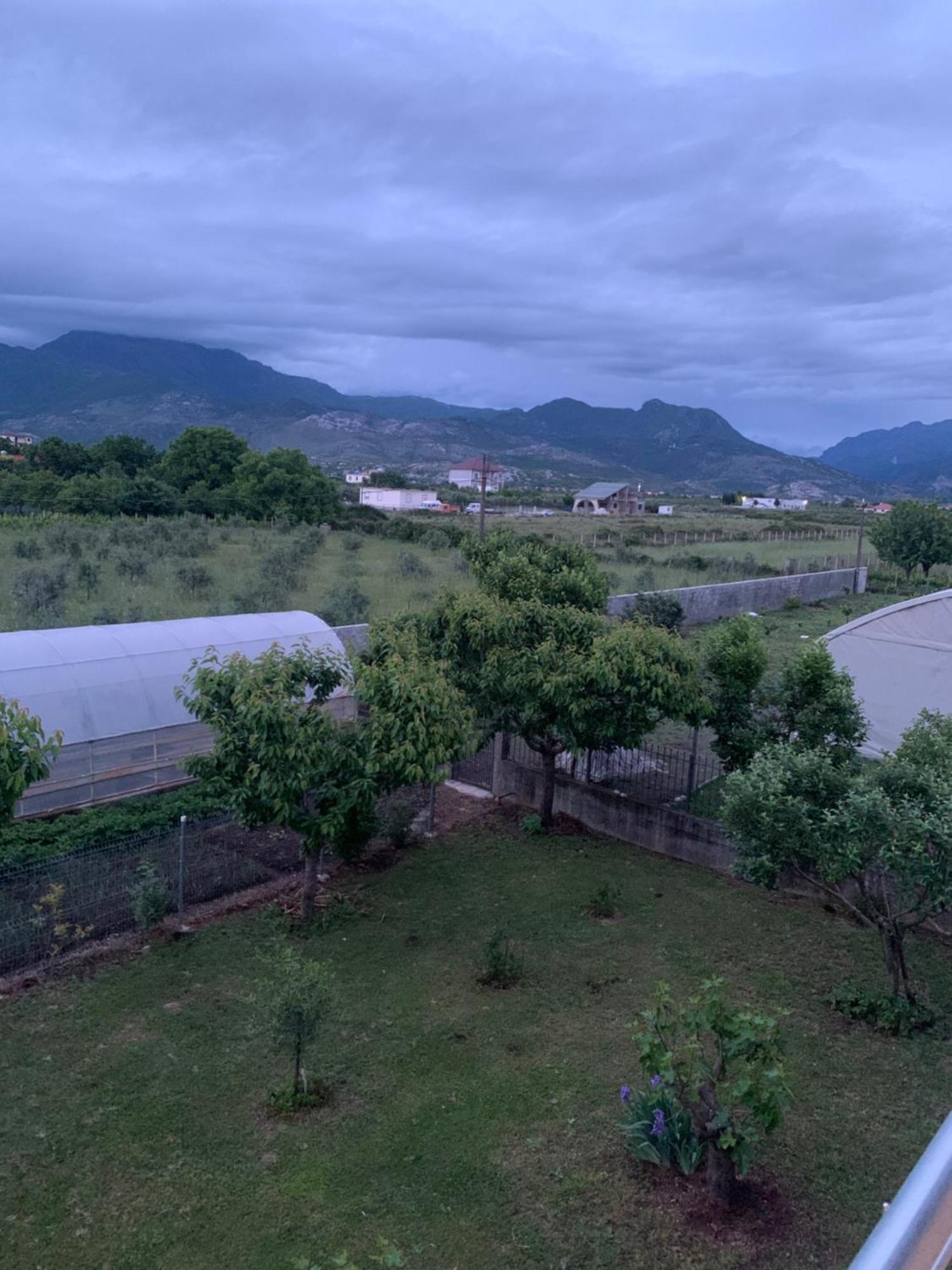 Hotel Villa Linda Shkodër 外观 照片
