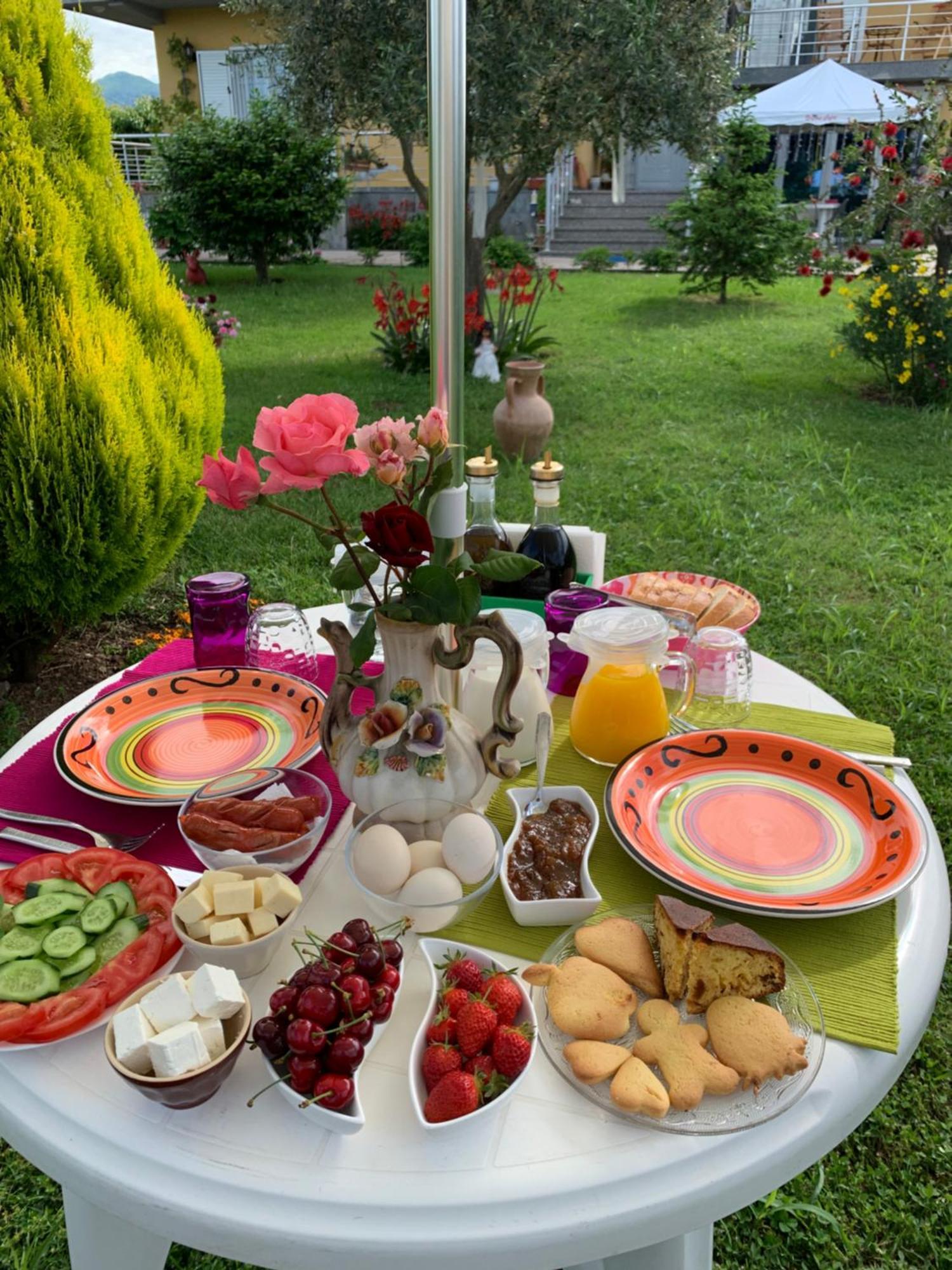 Hotel Villa Linda Shkodër 外观 照片